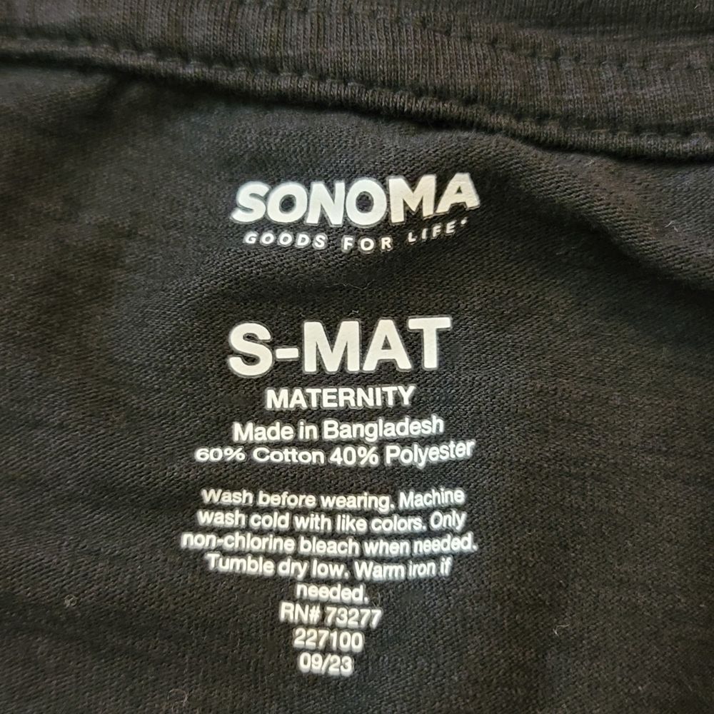 Sonoma Black V-Neck Maternity Tee Size Small - Picture 5 of 6